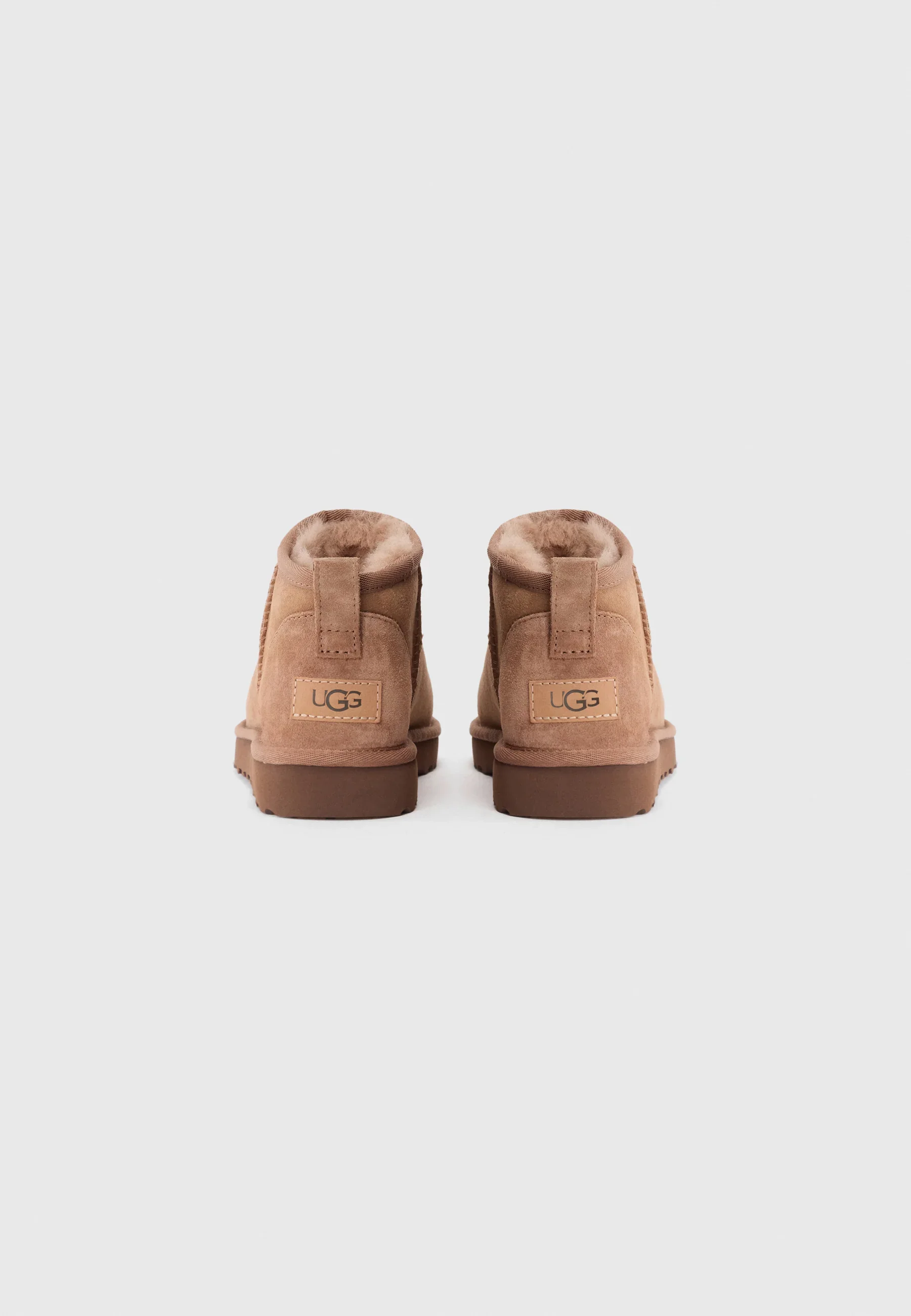 Botas UGG W Classic - rocky oak - Image 4